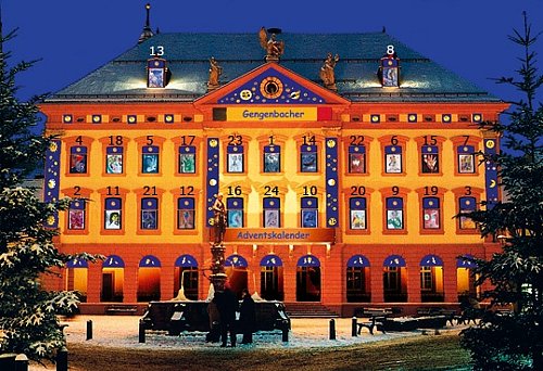 �A�h�x���g�J�����_�[����